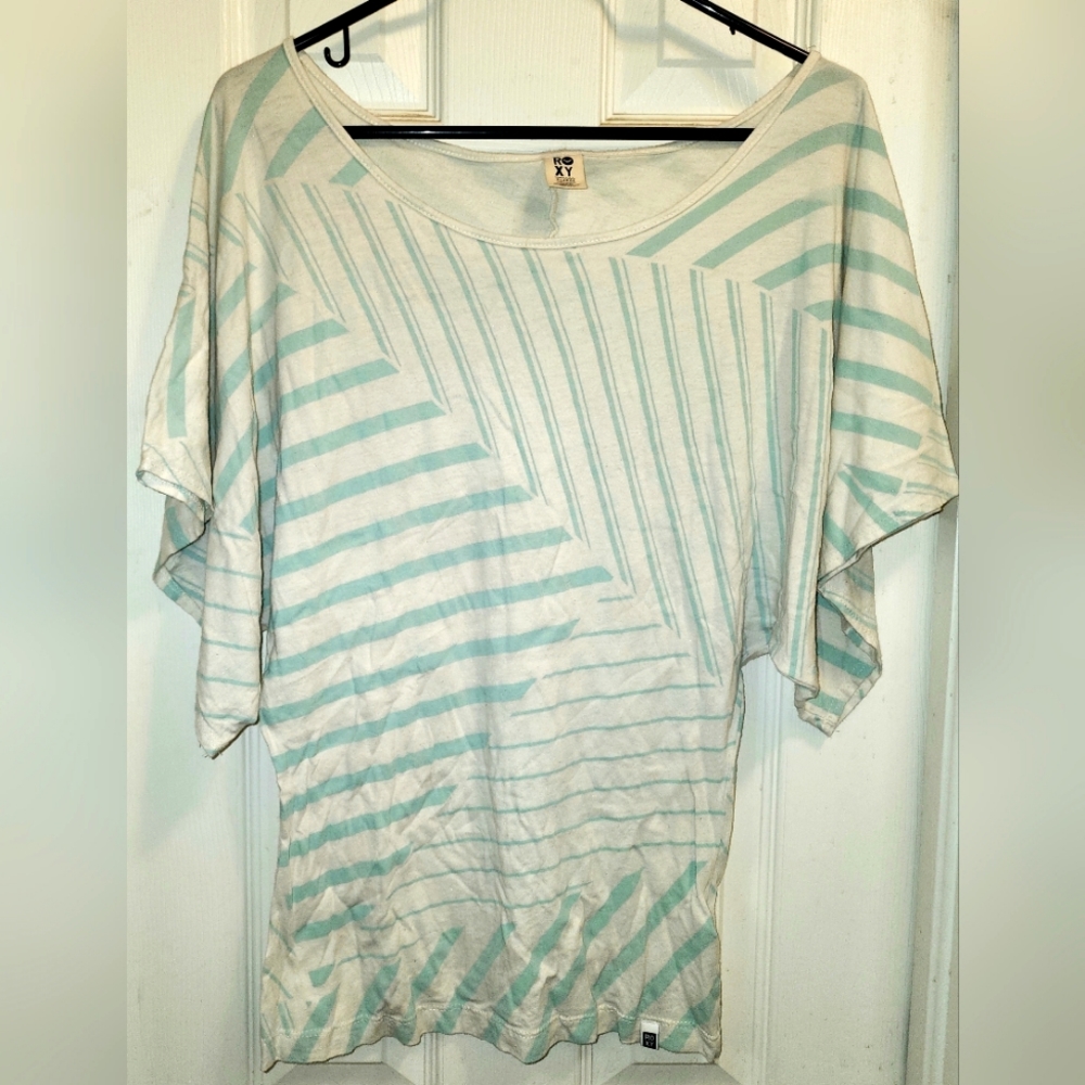 EUC Roxy flutter sleeve top